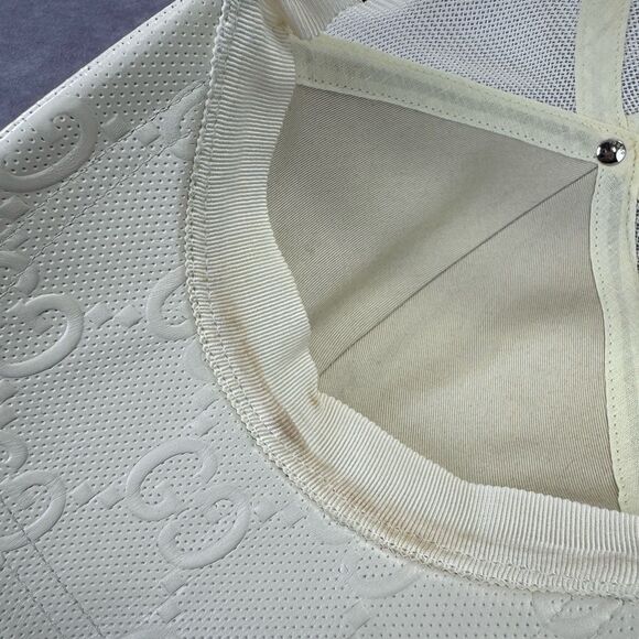 Gucci Embossed Mesh Gg Cream Cap Hat Medium